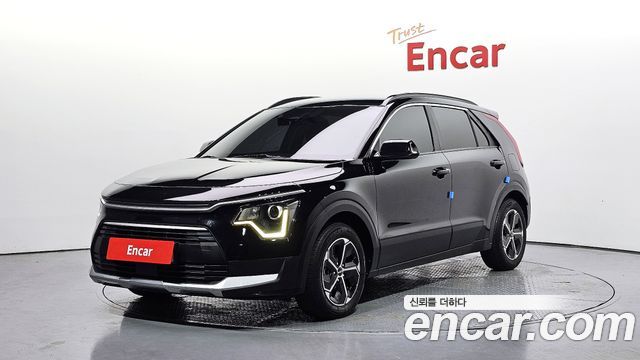 Kia Niro 2022 — photo 1