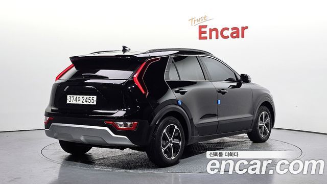 Kia Niro 2022 — photo 2