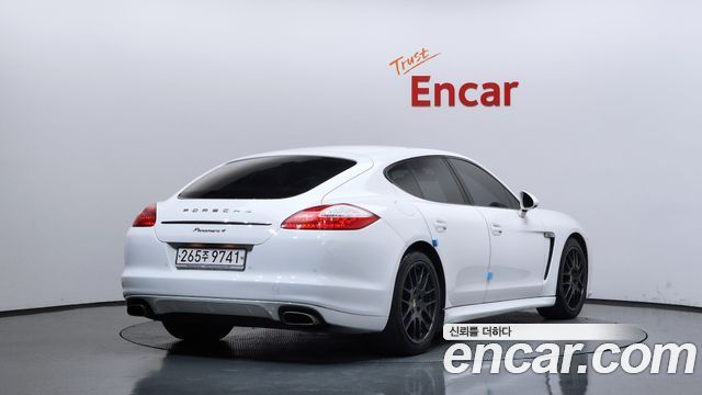 Porsche Panamera 2012 — photo 2