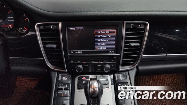 Porsche Panamera 2012 — photo 12