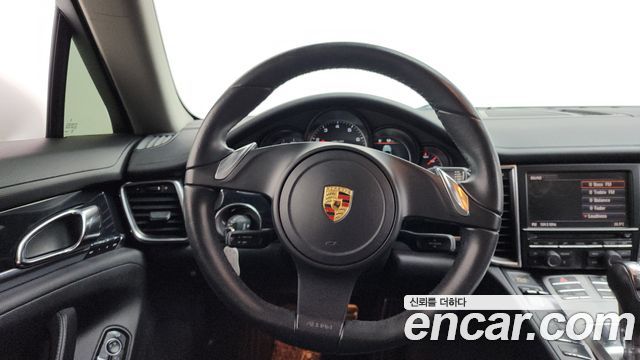 Porsche Panamera 2012 — photo 14