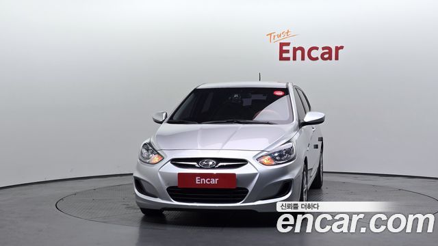 Hyundai Accent 2014 — photo 3