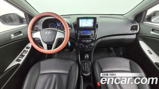 Hyundai Accent 2014 — photo 7