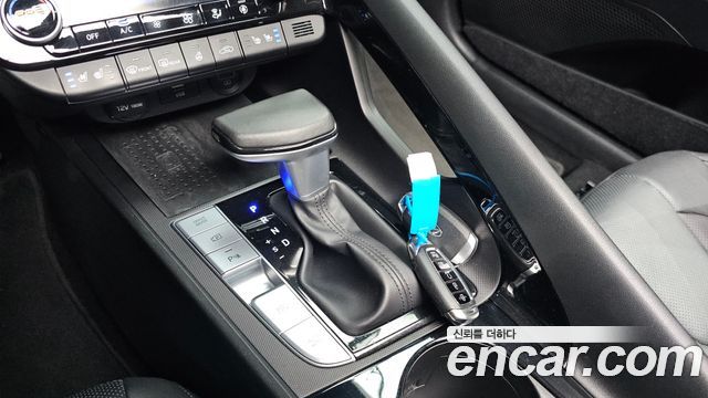 Hyundai AVANTE 2021 — photo 9