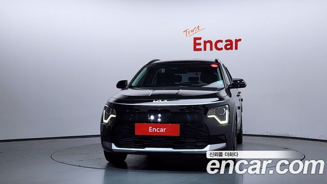 Kia Niro 2023 — photo 3