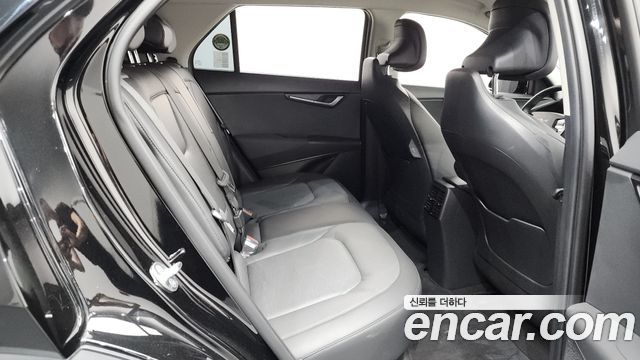 Kia Niro 2023 — photo 17