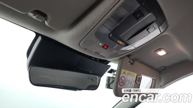 Kia Niro 2023 — photo 26