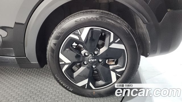 Kia Niro 2023 — photo 7