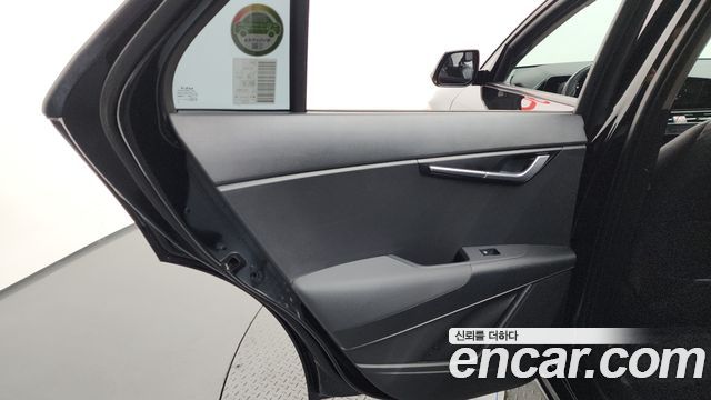 Kia Niro 2023 — photo 15