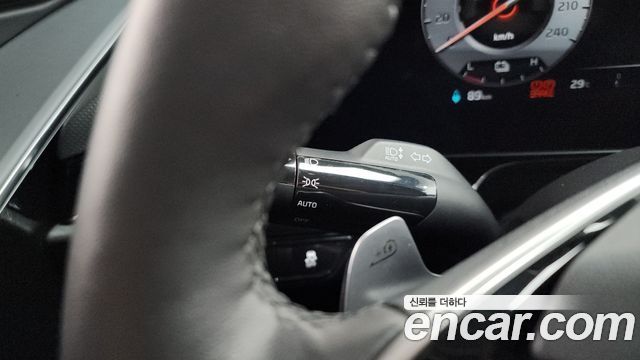 Kia Niro 2023 — photo 28