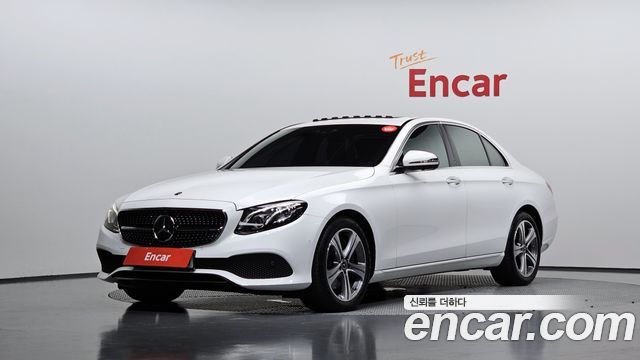 Mercedes-Benz E-Class 2017 — photo 1