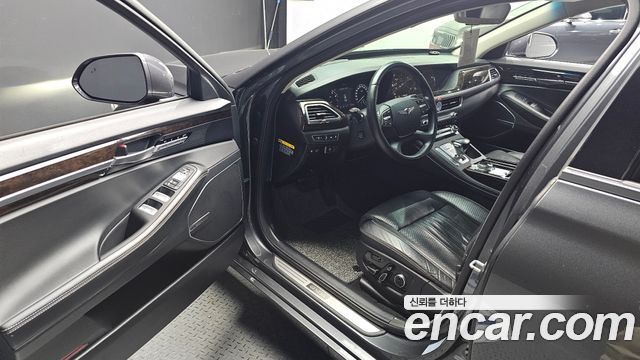 Genesis G90 2019 — photo 10