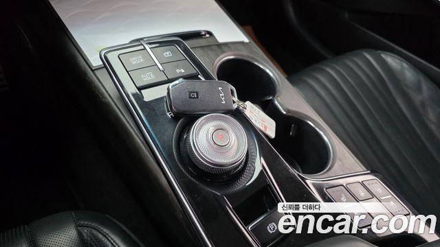 Kia K8 2022 — photo 9
