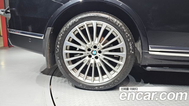 BMW X7 2020 — photo 5