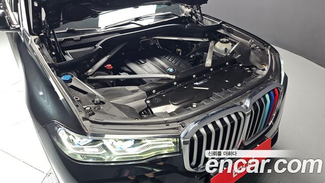 BMW X7 2020 — photo 6
