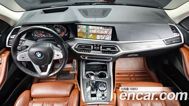 BMW X7 2020 — photo 10