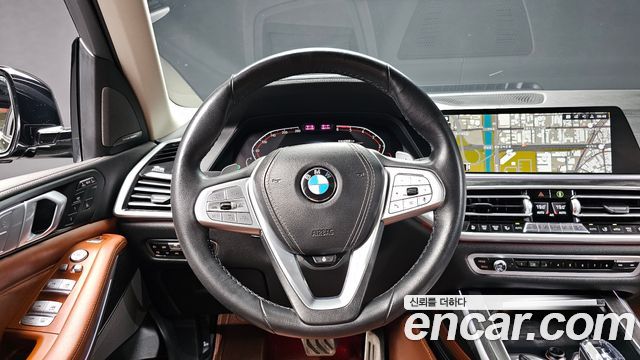 BMW X7 2020 — photo 18