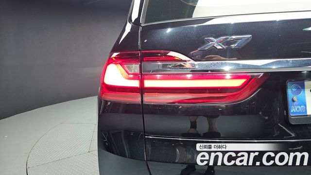 BMW X7 2020 — photo 9