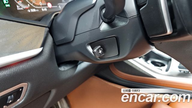 BMW X7 2020 — photo 31