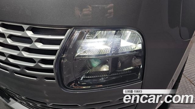 Hyundai Staria 2022 — photo 8