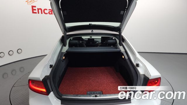 Audi A7 2014 — photo 18