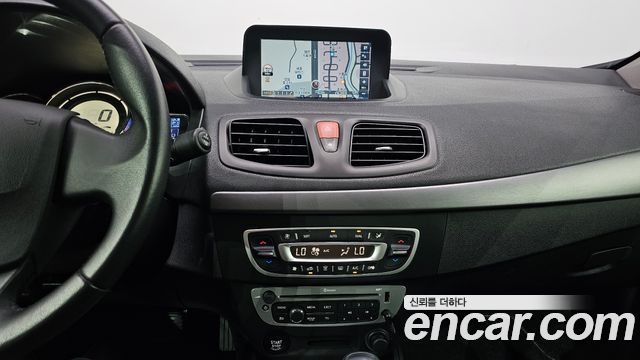 Renault Korea SM3 2018 — photo 16