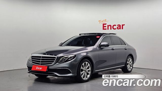 Mercedes-Benz E-Class 2019 — photo 1
