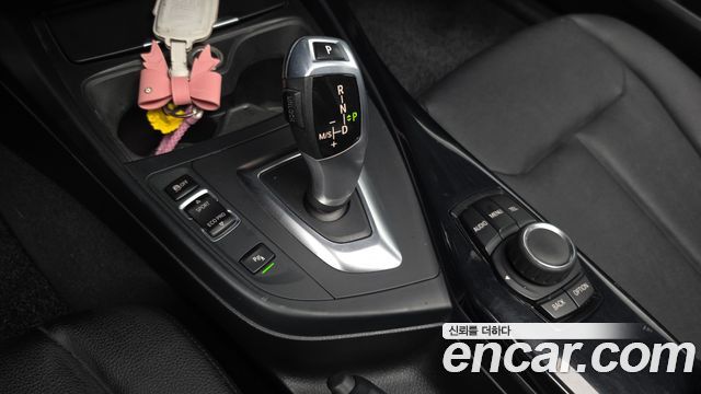 BMW 1-Series 2014 — photo 9