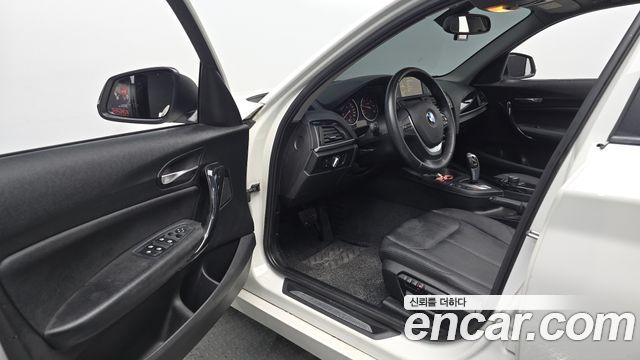 BMW 1-Series 2014 — photo 10