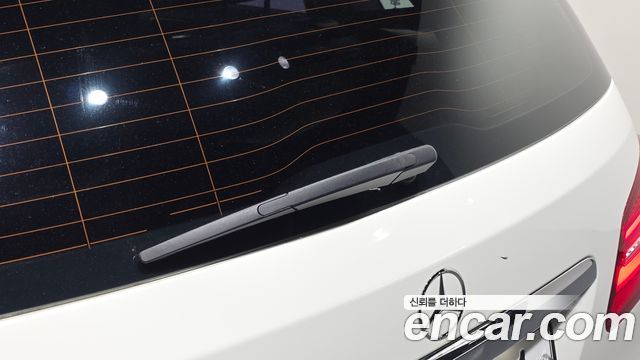 Mercedes-Benz B-Class 2018 — photo 27
