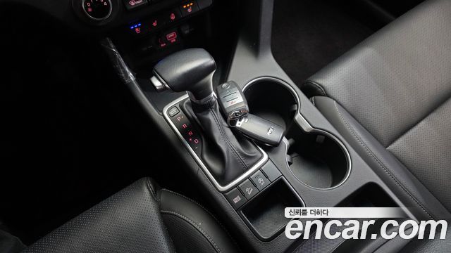 Kia Sportage 2016 — photo 12