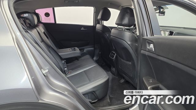 Kia Sportage 2016 — photo 18