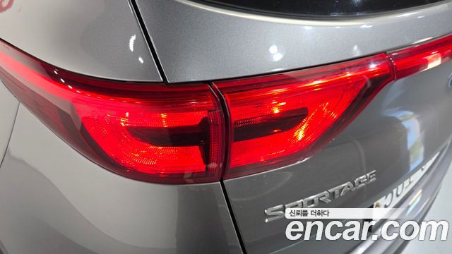 Kia Sportage 2016 — photo 9