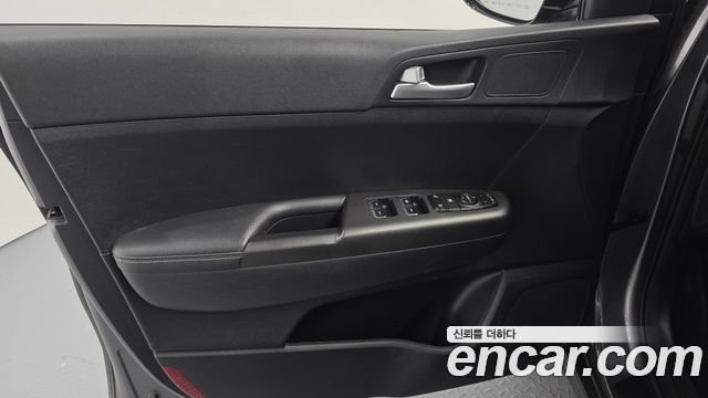 Kia Sportage 2016 — photo 14