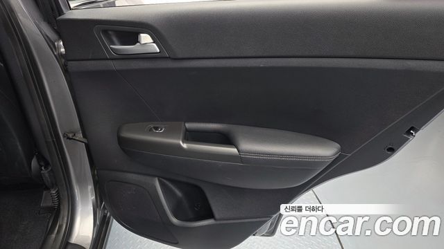 Kia Sportage 2016 — photo 15