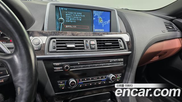 BMW 6-Series 2013 — photo 14