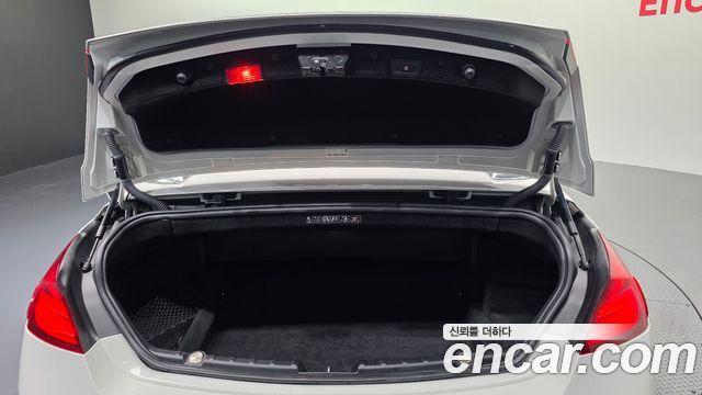 BMW 6-Series 2013 — photo 20