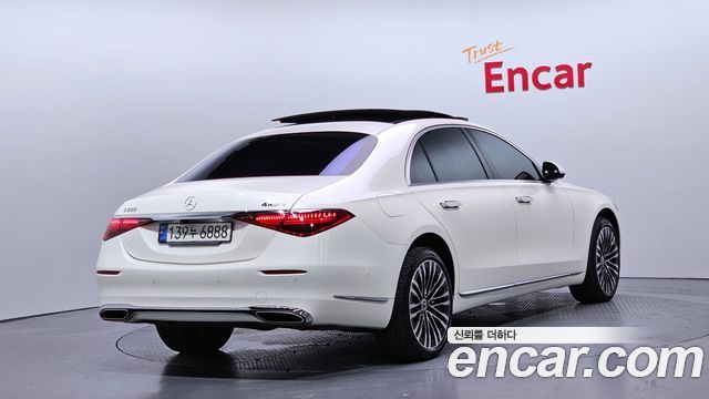 Mercedes-Benz S-Class 2021 — photo 2