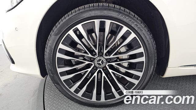 Mercedes-Benz S-Class 2021 — photo 5