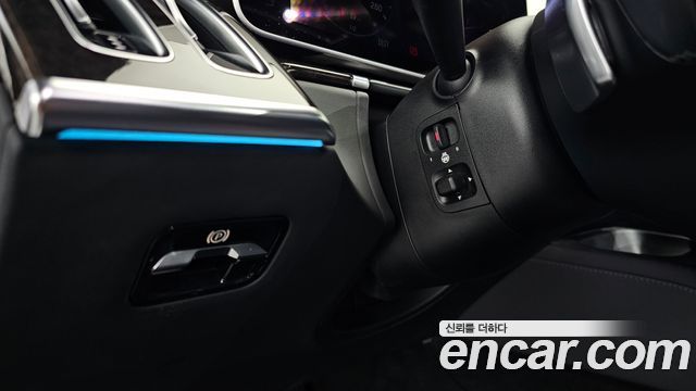 Mercedes-Benz S-Class 2021 — photo 19