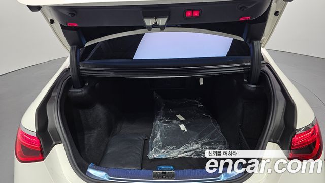 Mercedes-Benz S-Class 2021 — photo 20