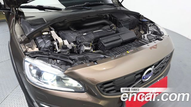 Volvo V60 2016 — photo 6