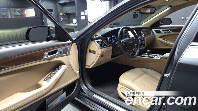 Genesis G80 2018 — photo 13