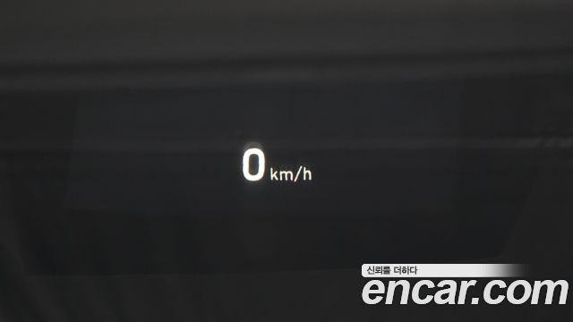 Genesis G80 2018 — photo 22