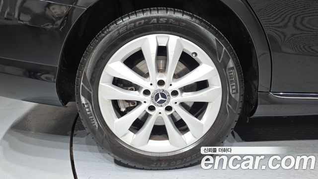 Mercedes-Benz C-Class 2020 — photo 5
