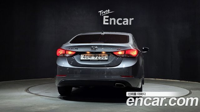 Hyundai AVANTE 2016 — photo 4