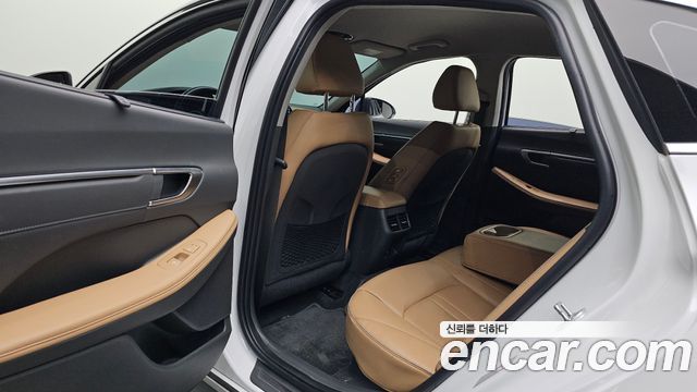 Hyundai Sonata 2022 — photo 11