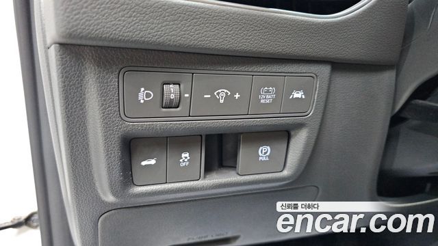 Hyundai Sonata 2022 — photo 13