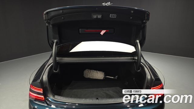 Genesis G80 2022 — photo 26
