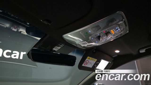 Genesis G80 2022 — photo 28